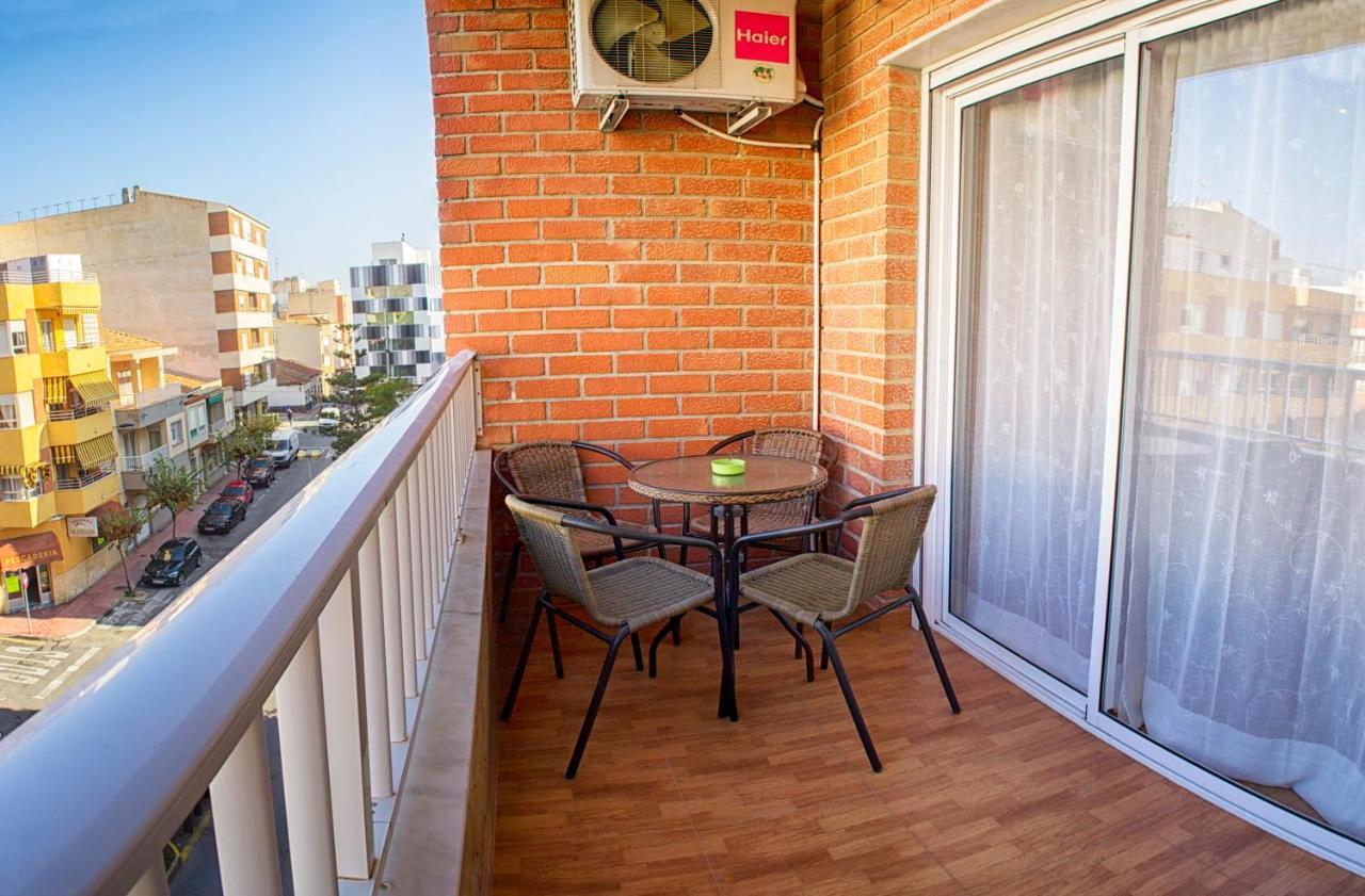 Apartment with Balcony,1671924345:JPEG