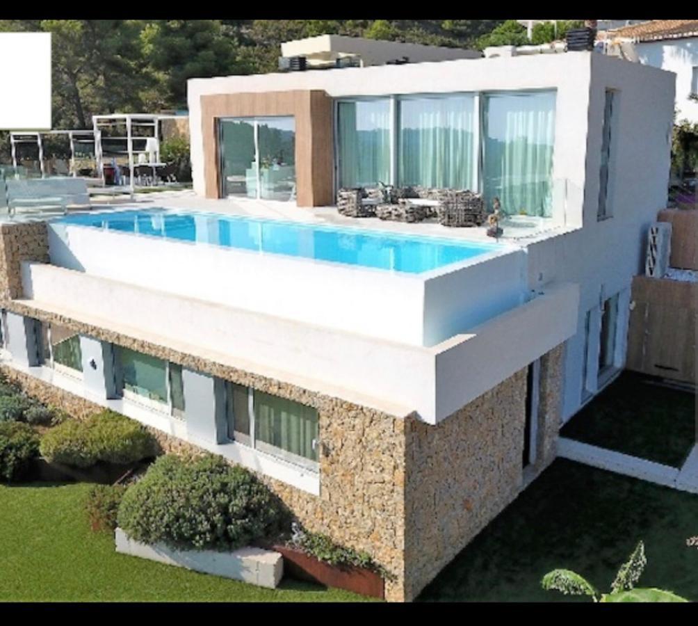Villa,1158809534:JPEG