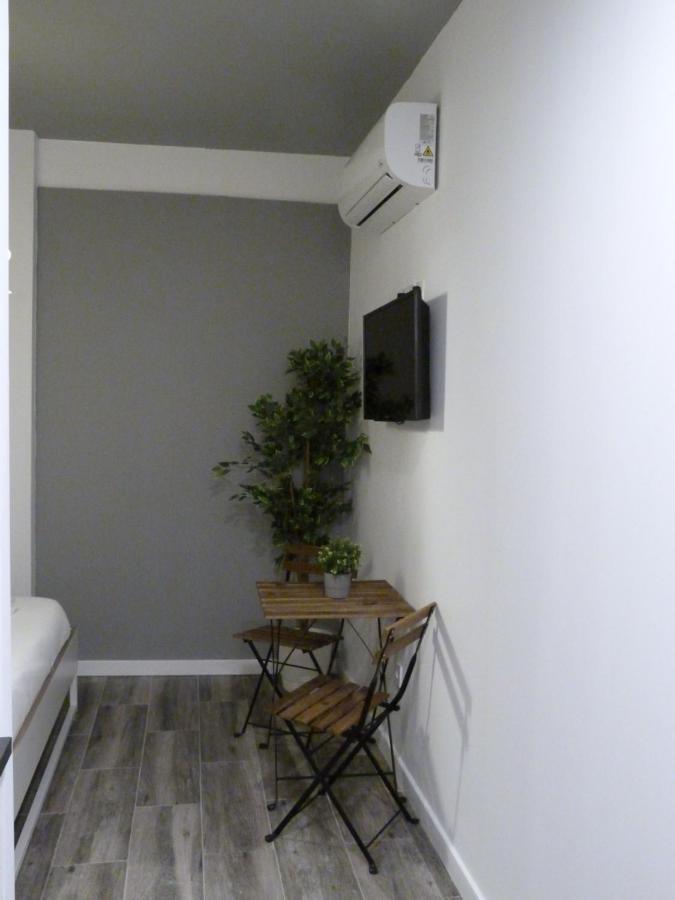 Standard Studio