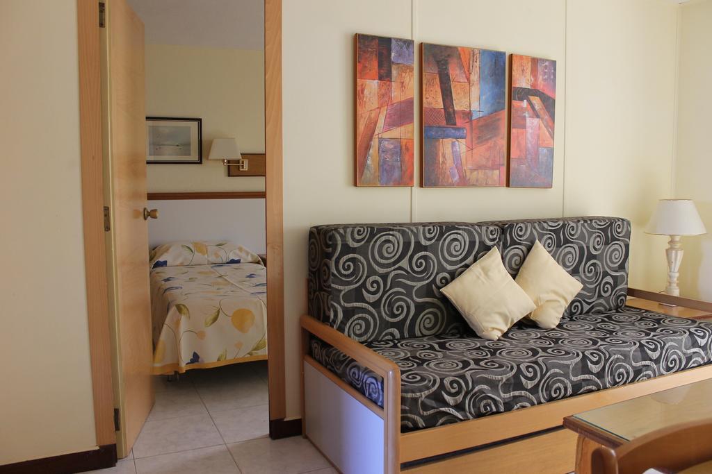One-Bedroom Apartment 2