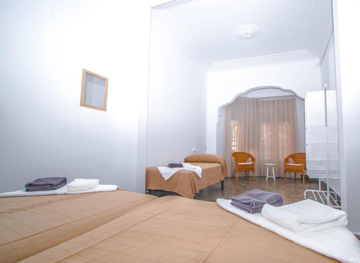 Triple Room with Shared Bathroom