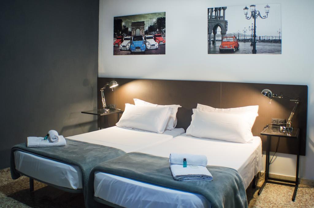 Double Room,110486493:JPEG