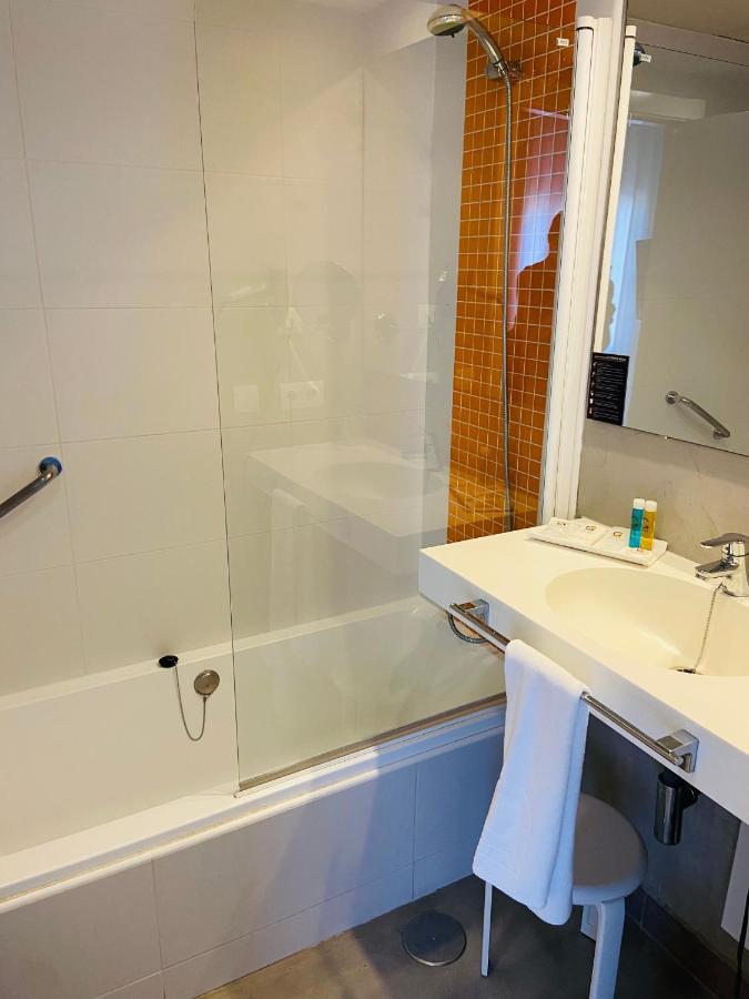 Single Room,1273026427:JPEG