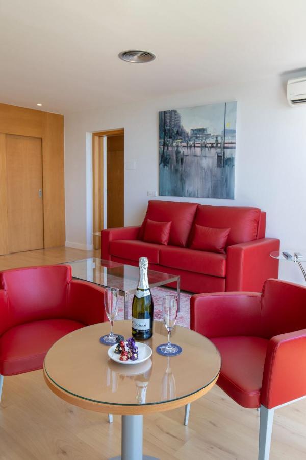 Grand Deluxe Double Room (3 Adults)
