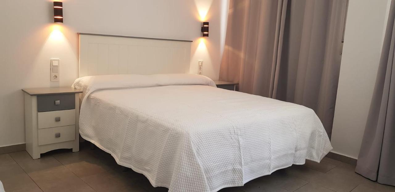 Deluxe Double Room Extra Bed,1144107141:JPEG