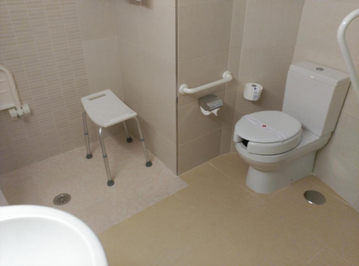 Twin Room Disability Access