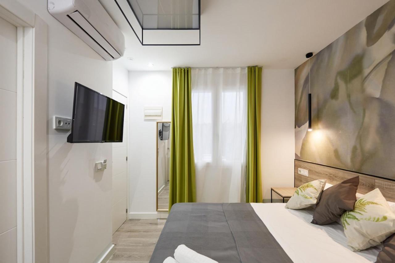 Single Room Bathroom,1176718054:JPEG