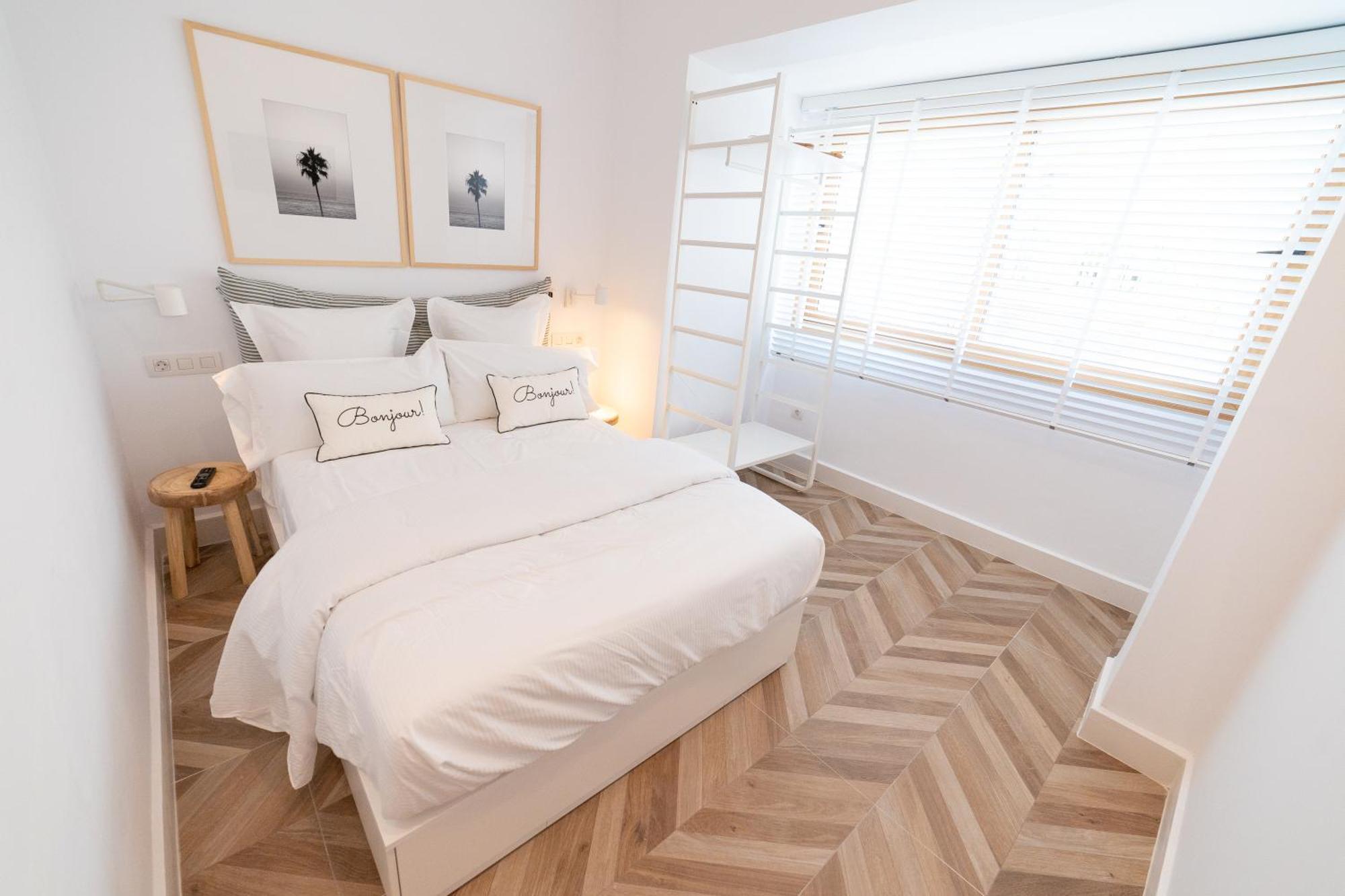 Double Room,1214672647:JPEG