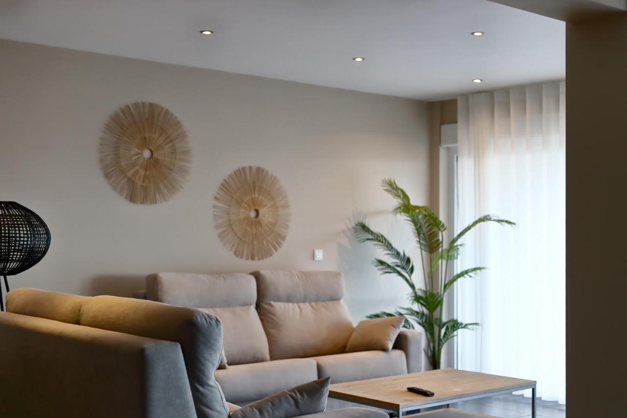Deluxe Apartment Sea Views