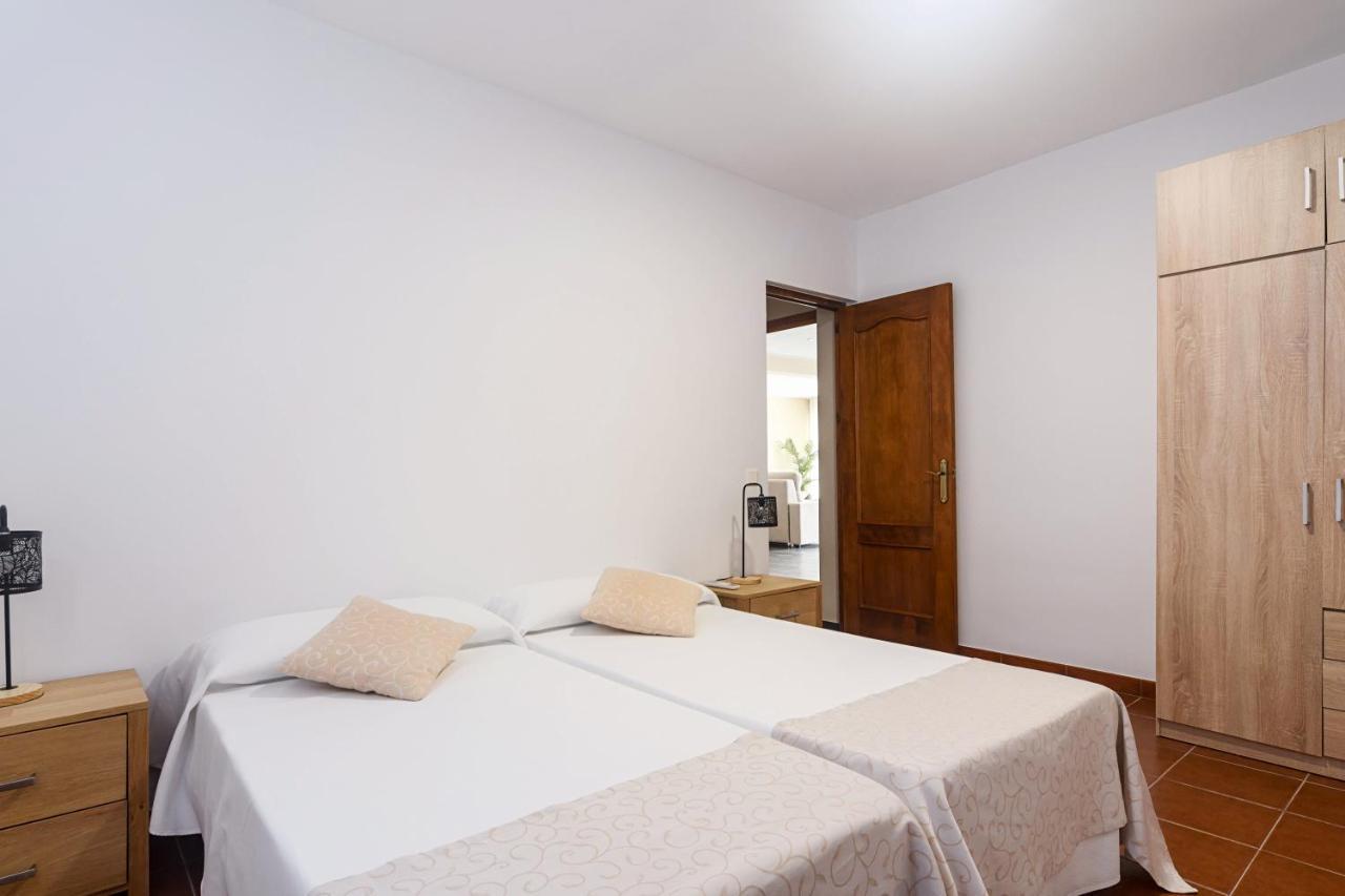 Deluxe Apartment Sea Views