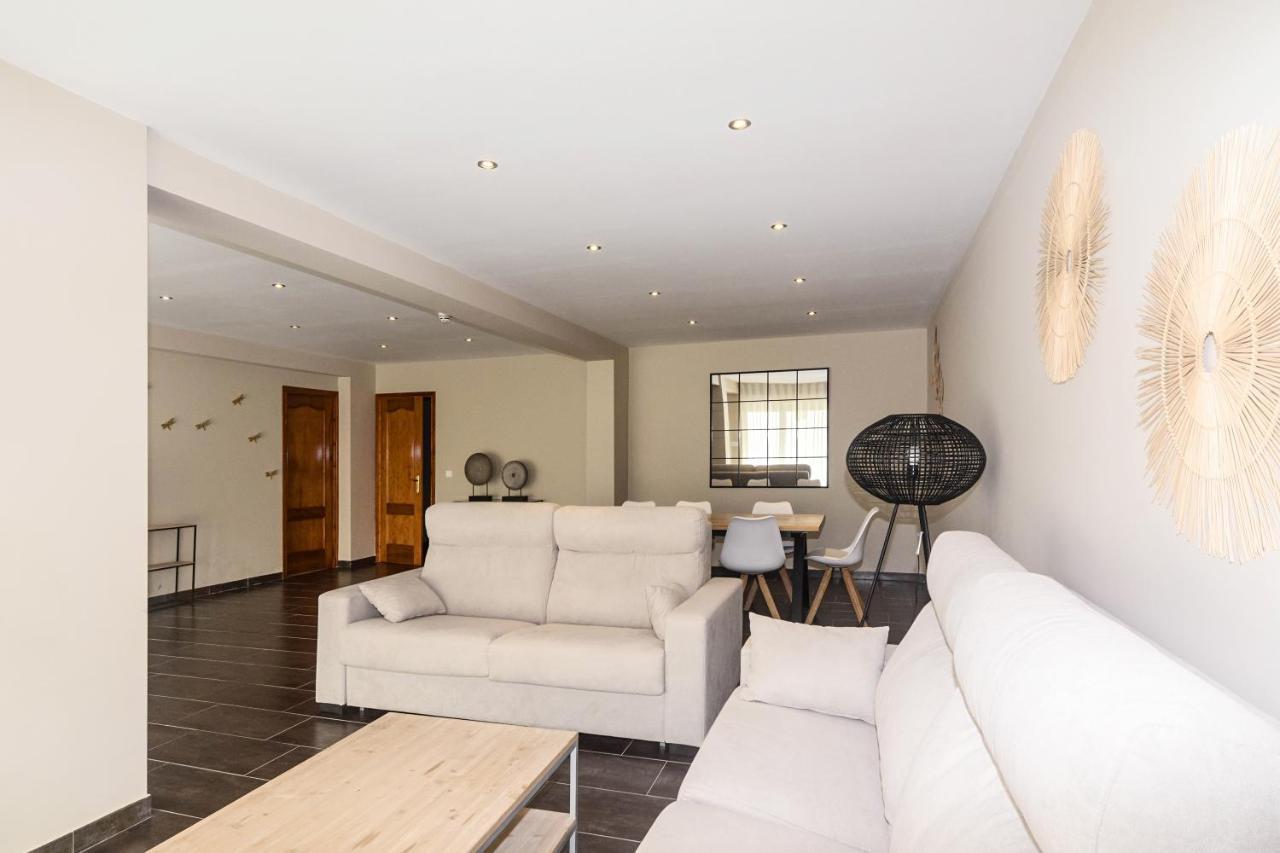 Deluxe Apartment Sea Views