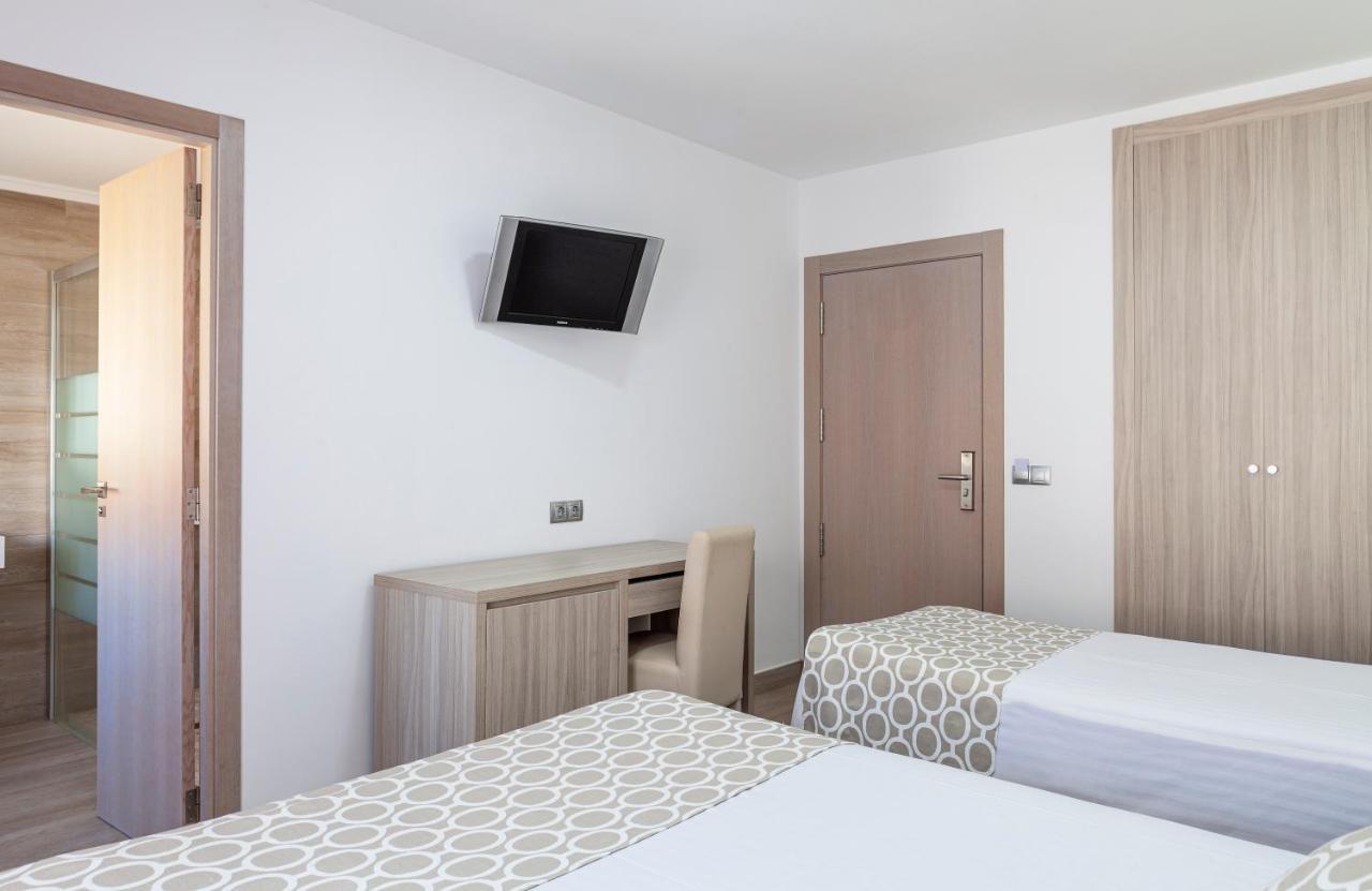 Triple Room,1251061249:JPEG