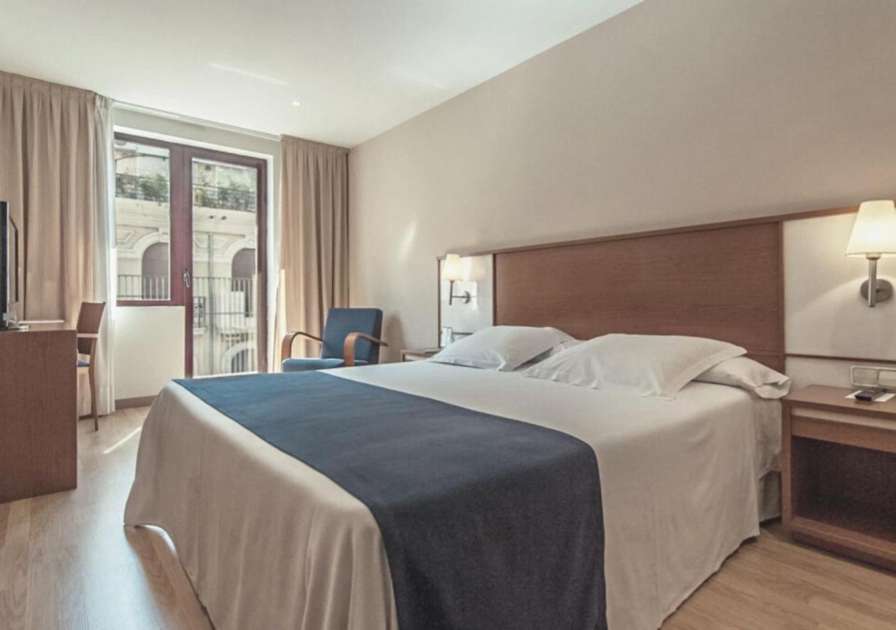 Quarto Standard com Varanda (2 Adultos)