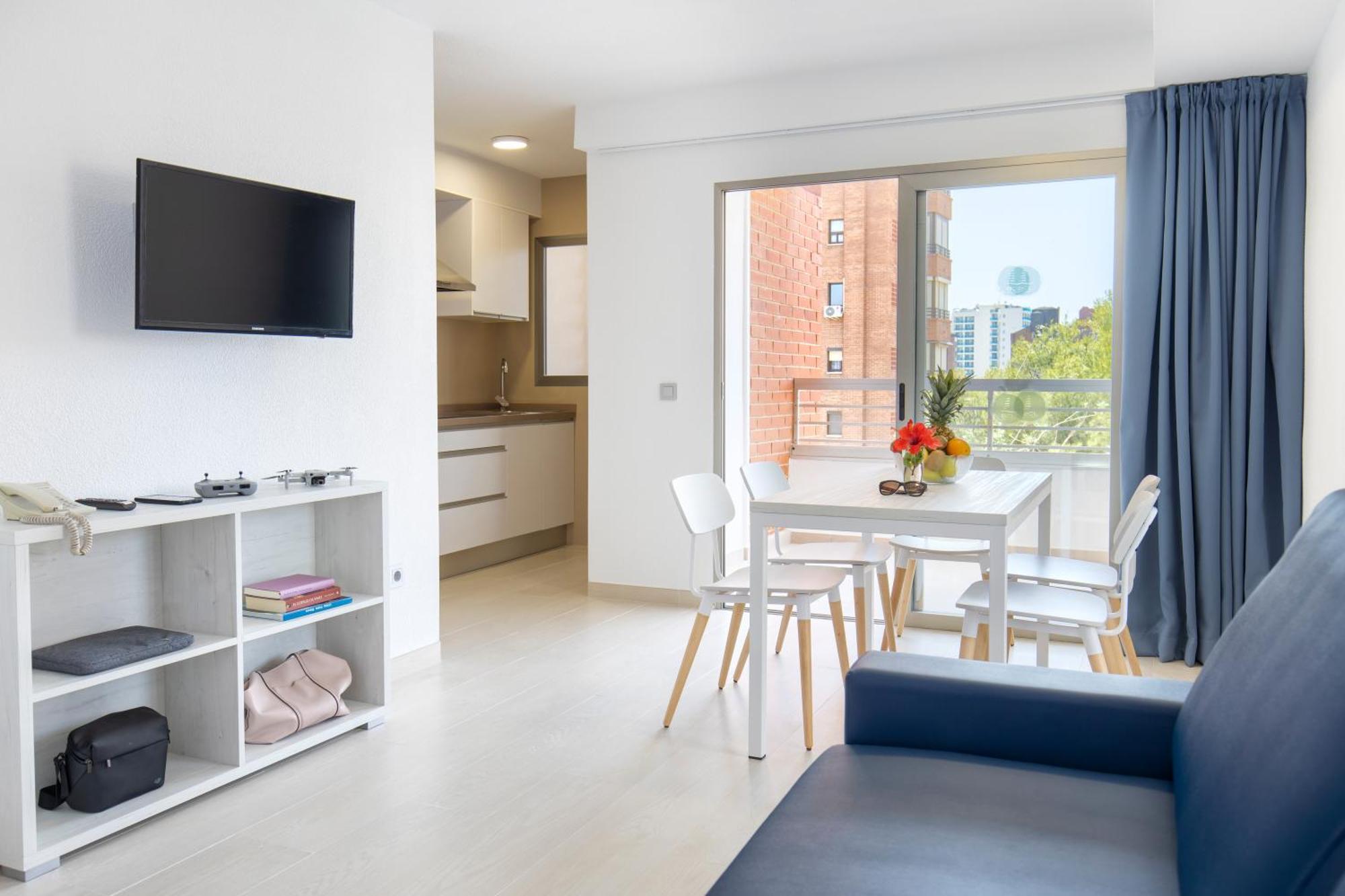 One-Bedroom Apartment,1280758966:JPEG