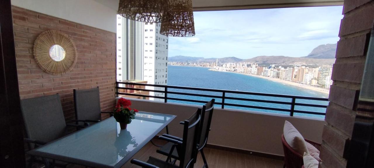 One-Bedroom Apartment Balcony,1372344734:JPEG