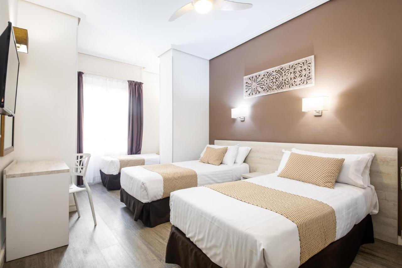 Triple Room (3 Adults),1391900330:JPEG