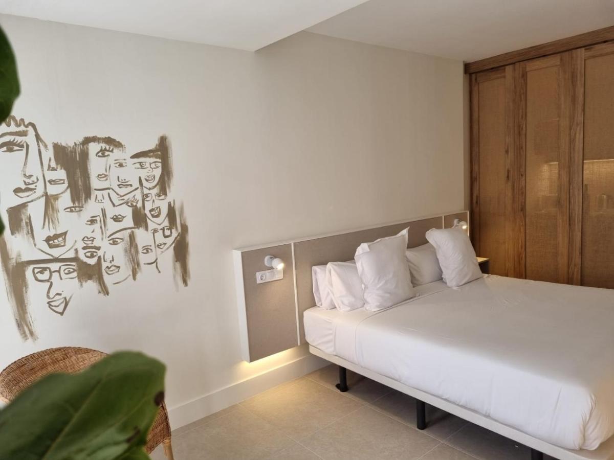Superior Double Room,1413304505:JPEG