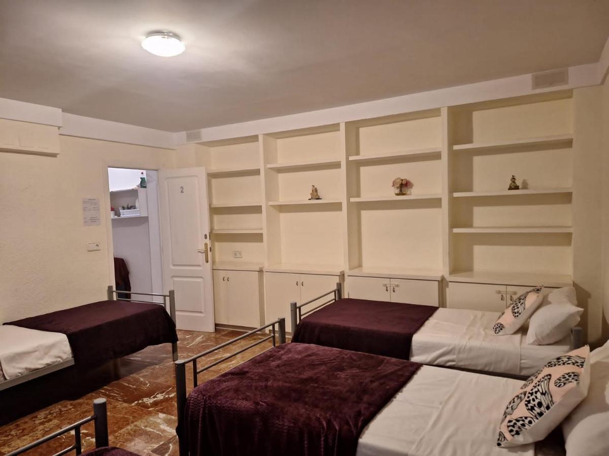 Economy Quadruple Room