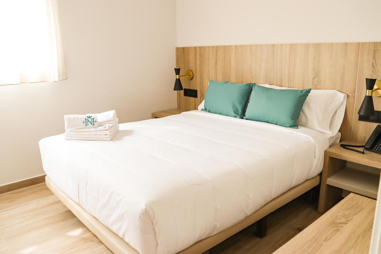 Superior Double Room,1466221304:JPEG