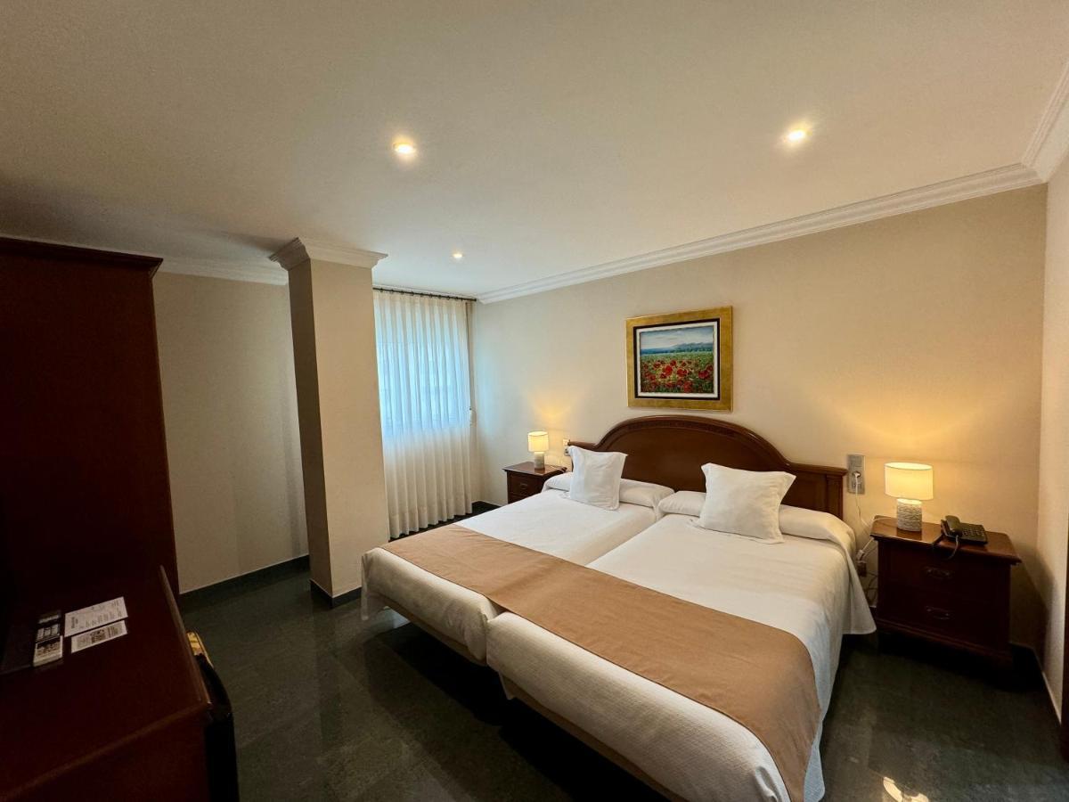 Twin Room,1521480001:JPEG