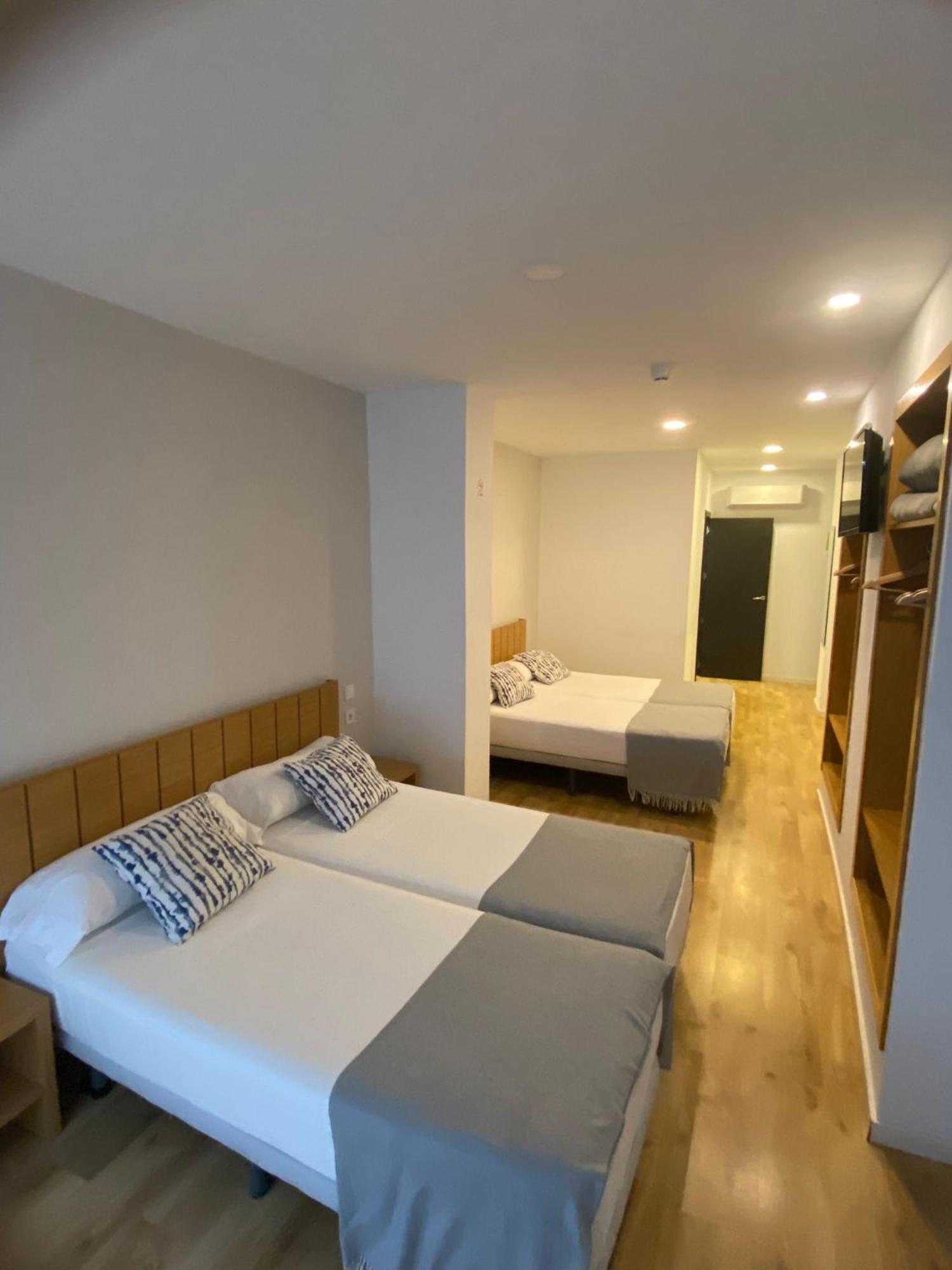 Economy Quadruple Room