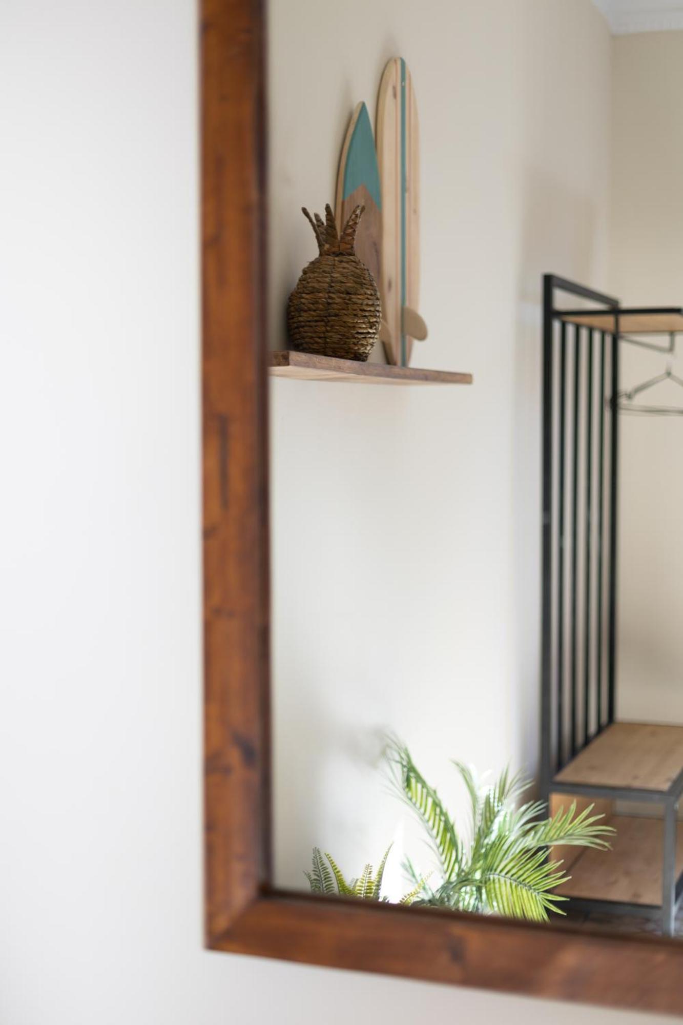 Quarto Duplo com Varanda e Banheiro Compartilhado