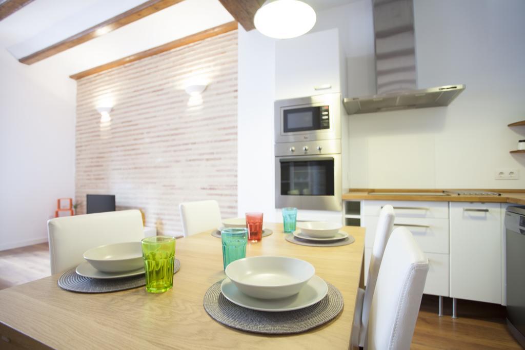 Two-Bedroom Apartment (4 Adults)