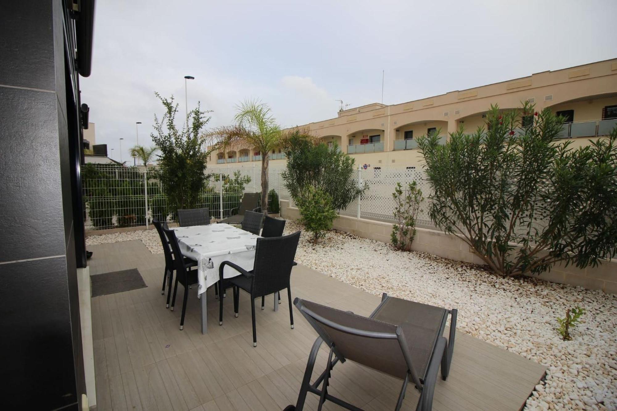 Villa,1538994043:JPEG