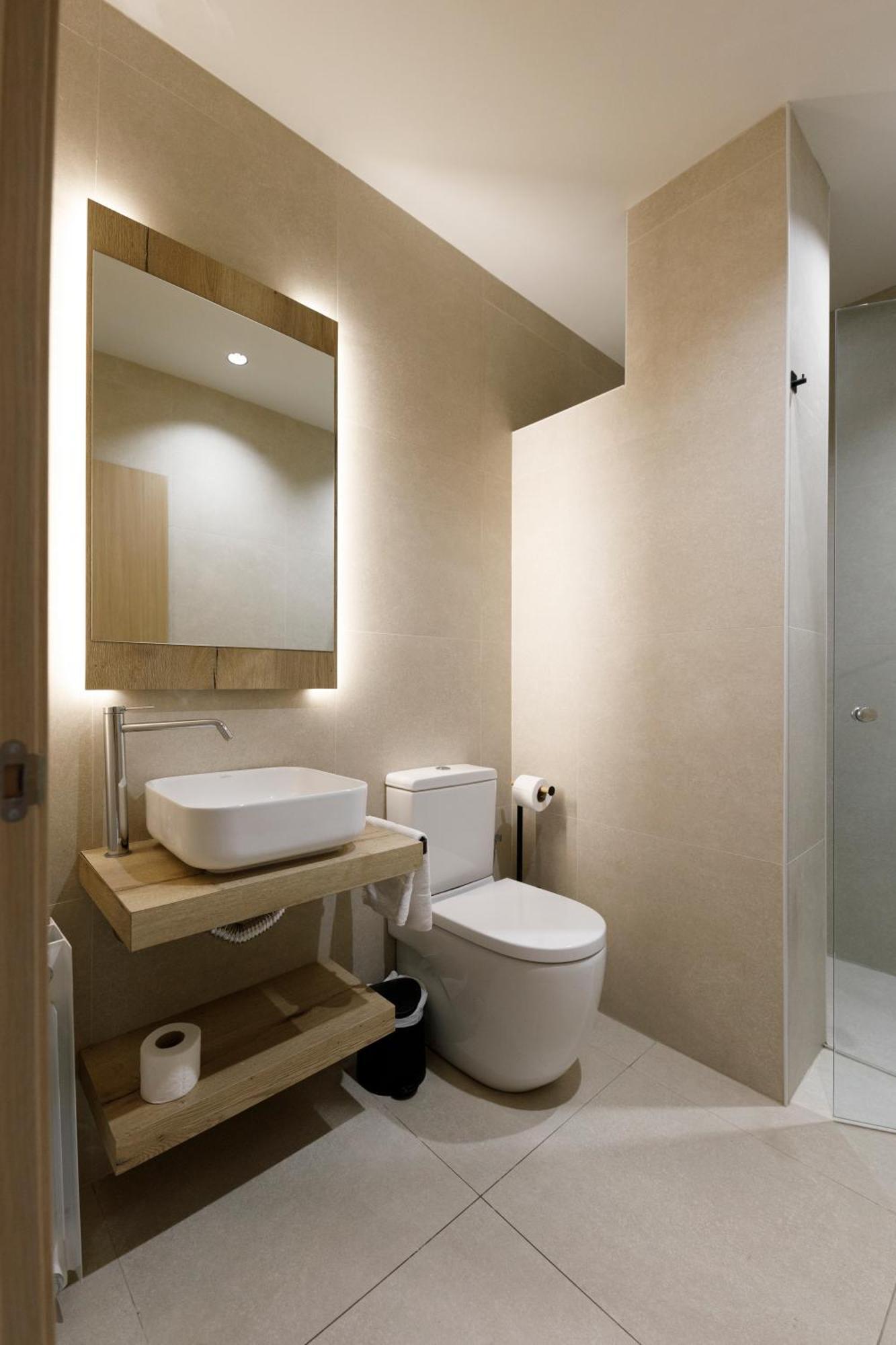 Two-Bedroom Apartment,1546667836:JPEG