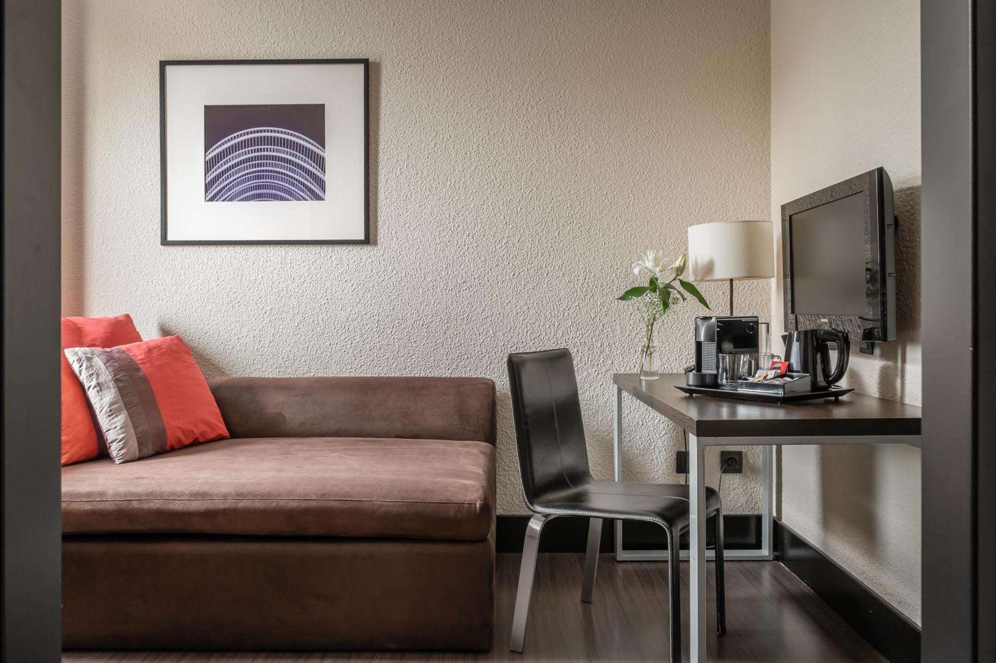 Triple Room,1547372989:JPEG