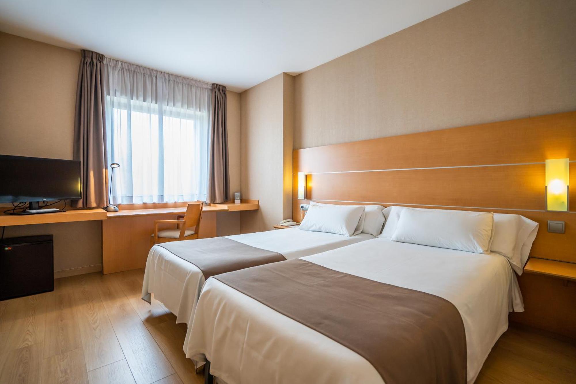 Standard Single Room,1550318671:JPEG