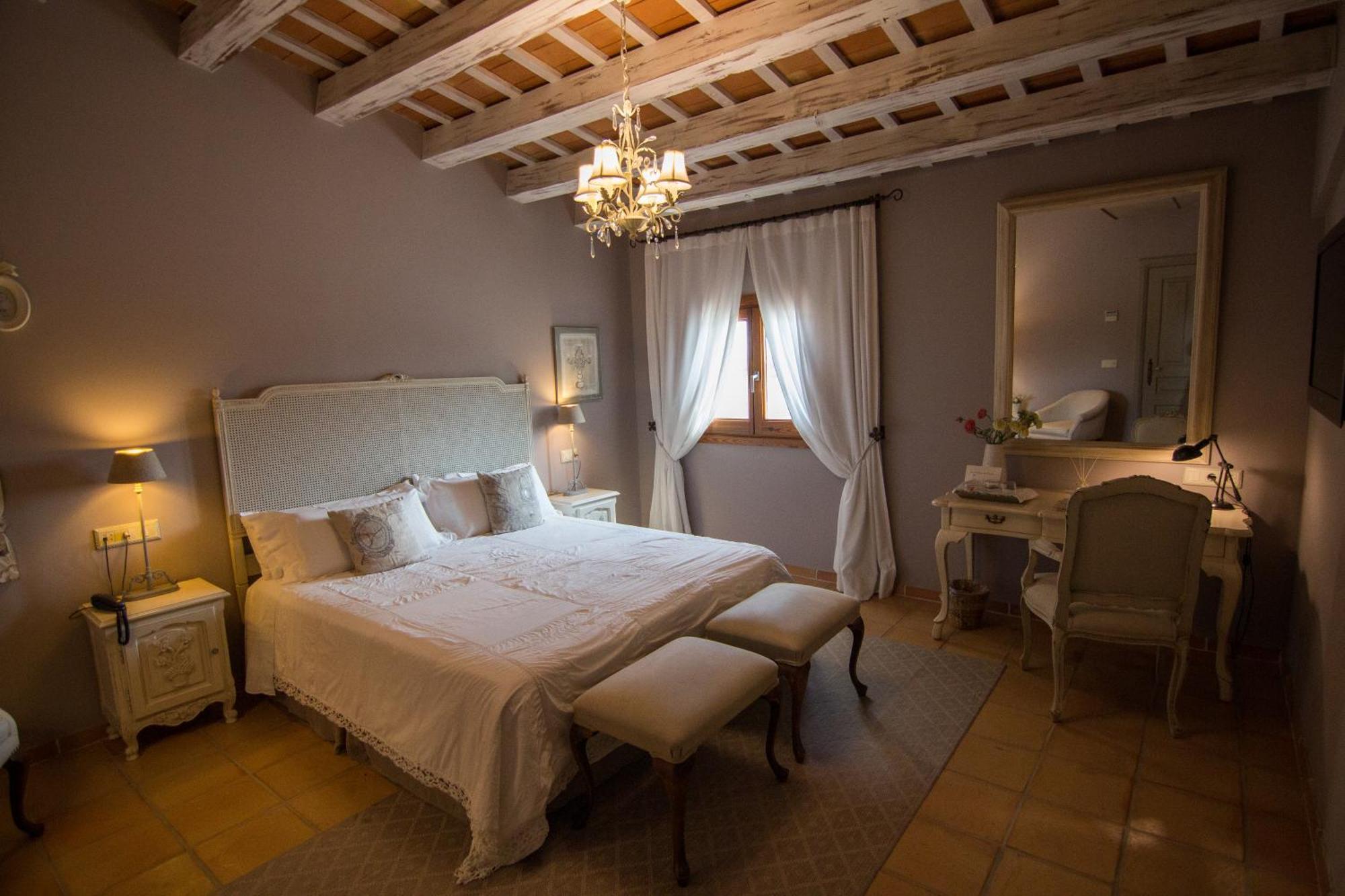Superior Double or Twin Room,1556923270:JPEG