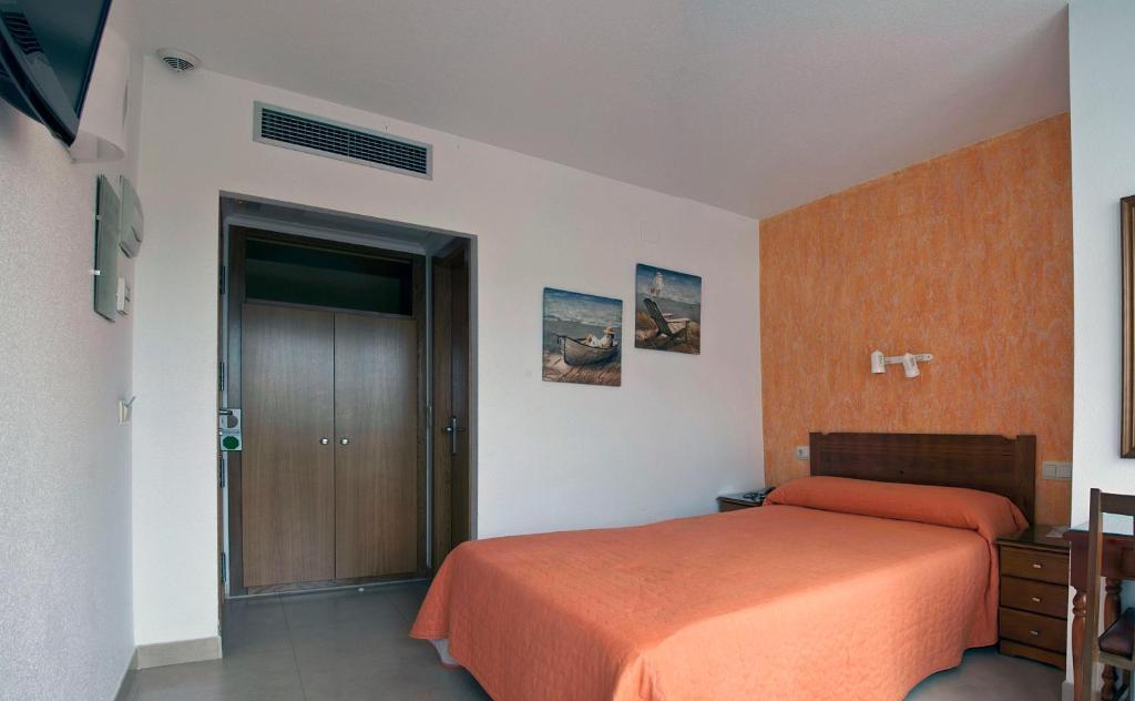 Budget Double or Twin Room,15605314:JPEG