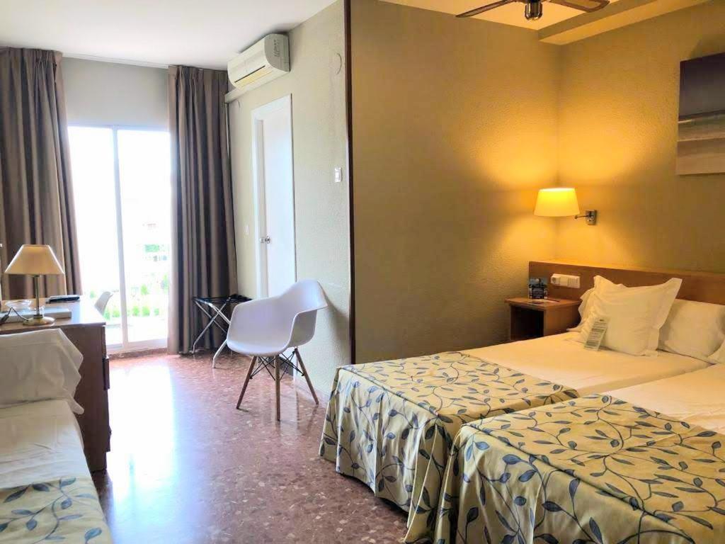 Triple Room,1565149225:JPEG