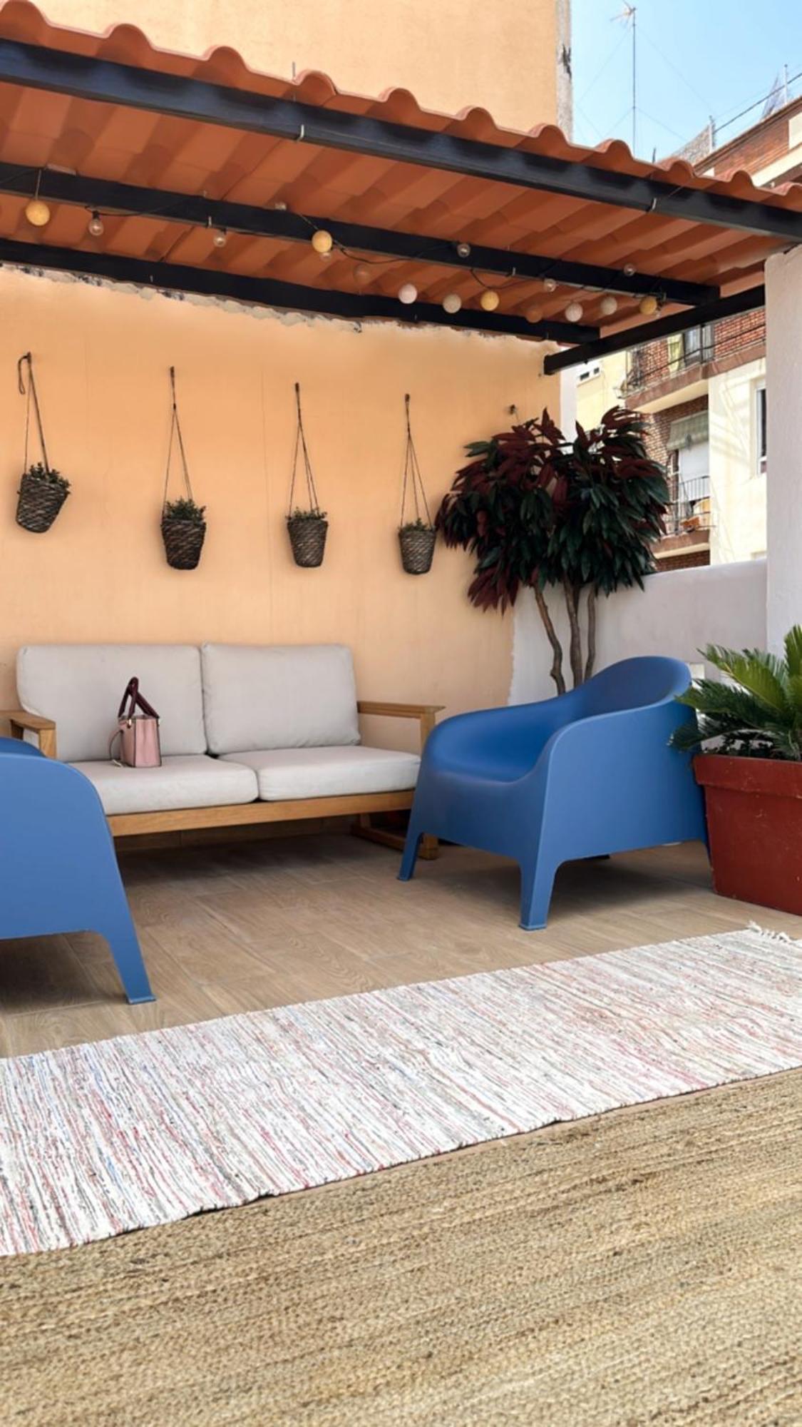 Single Room Shared Terrace