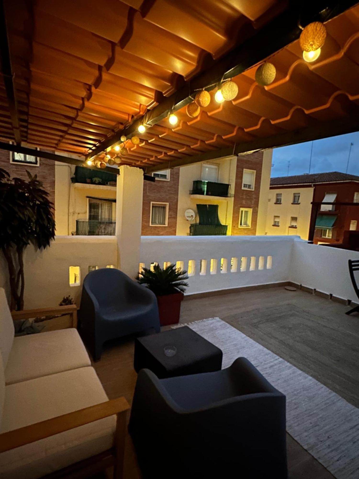 Single Room Shared Terrace