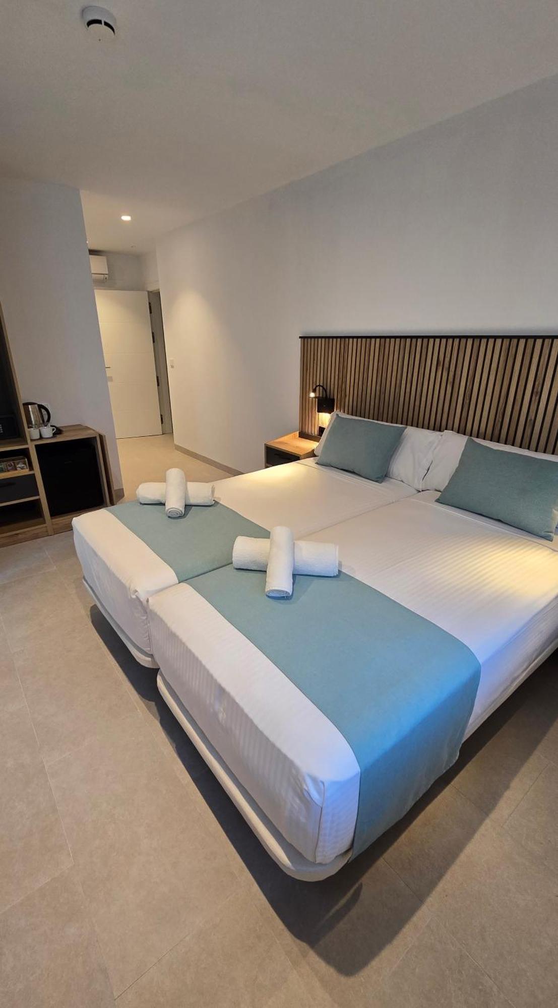 Deluxe Twin Room,1595350993:JPEG