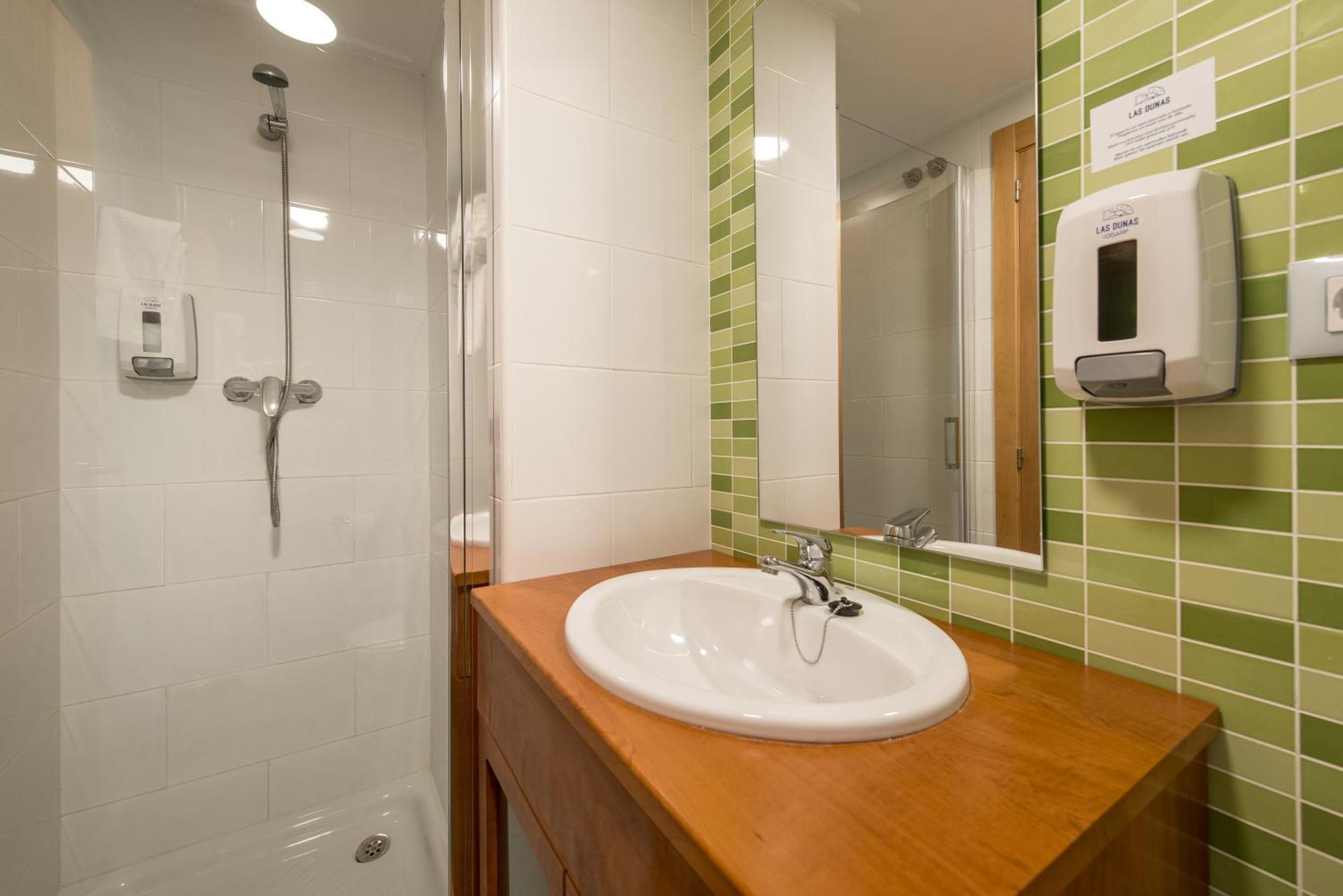 Standard Two-Bedroom Apartment without Terrace,1605410977:JPEG