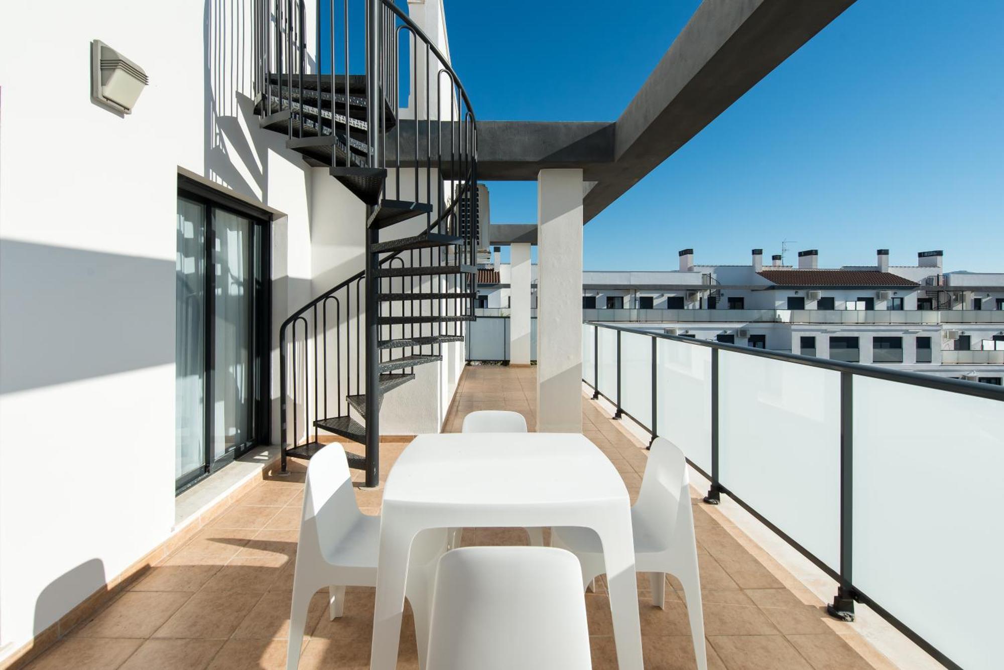 Two-Bedroom Apartment Terrace Penthouse,1605410968:JPEG