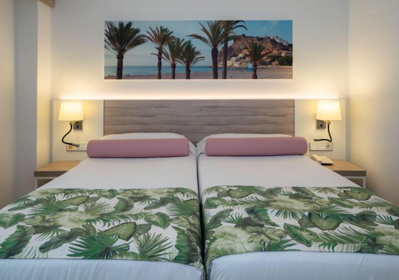 Double Room Avenue View