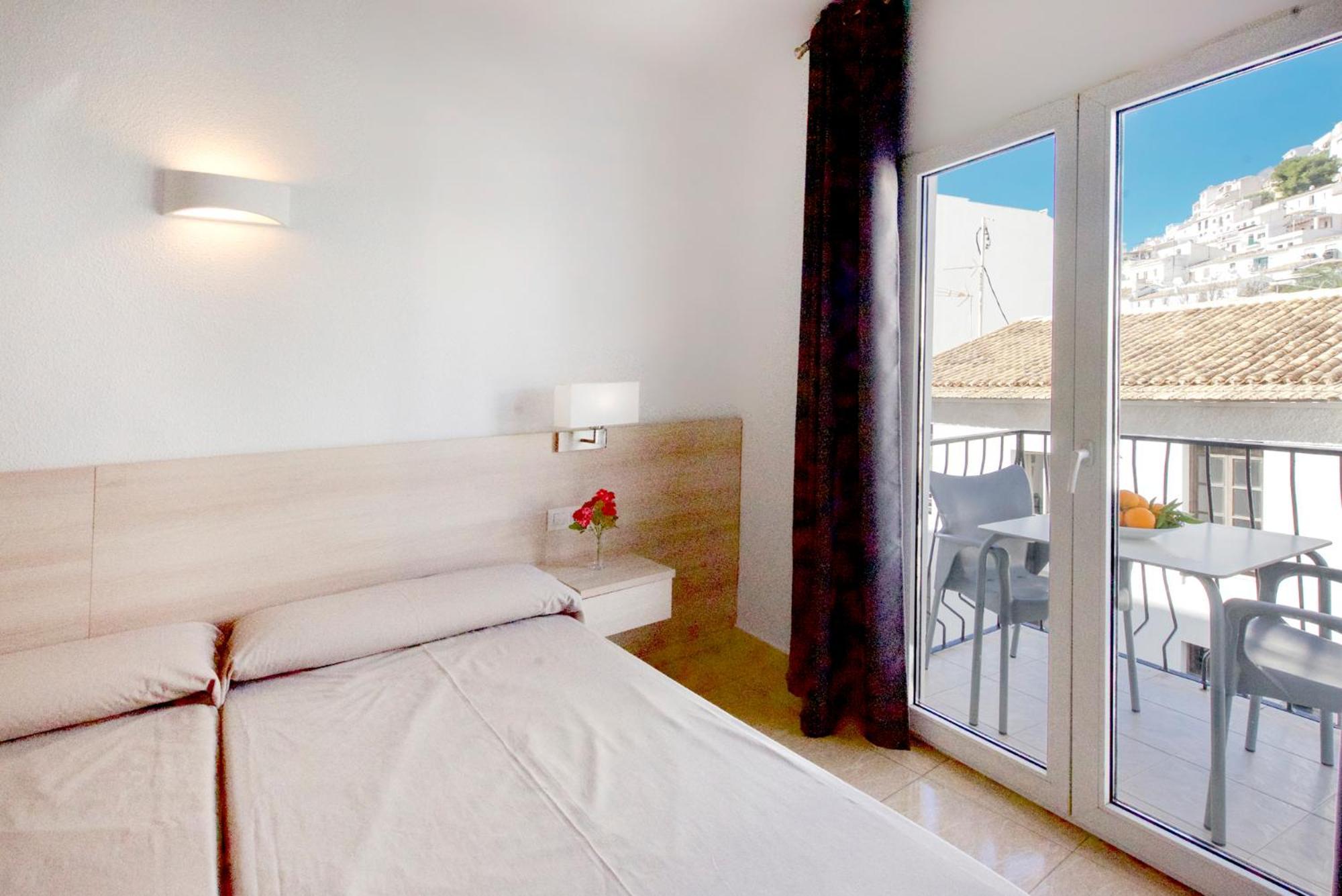 Twin Room City View