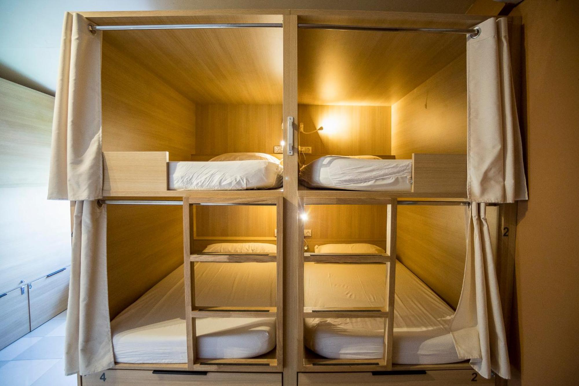 Bunk Bed Bed Female Dormitory Room,1626363598:JPEG