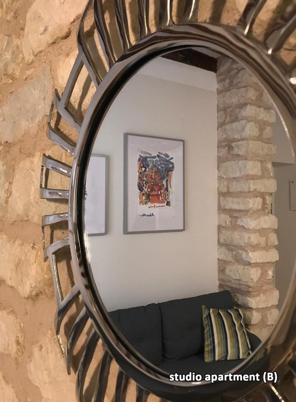 Studio Apartment,1636039159:JPEG