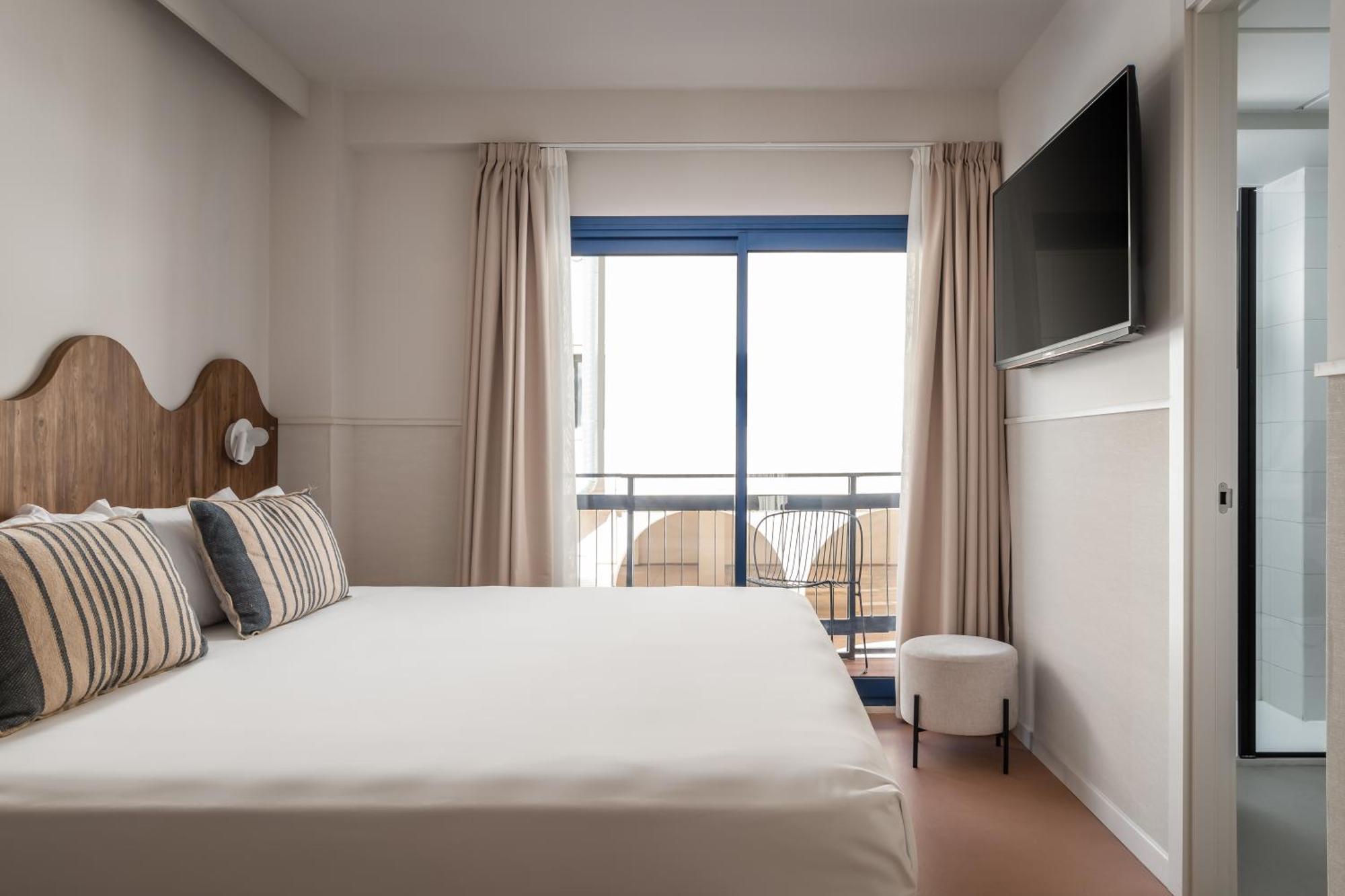 Superior Double Room,1636891345:JPEG
