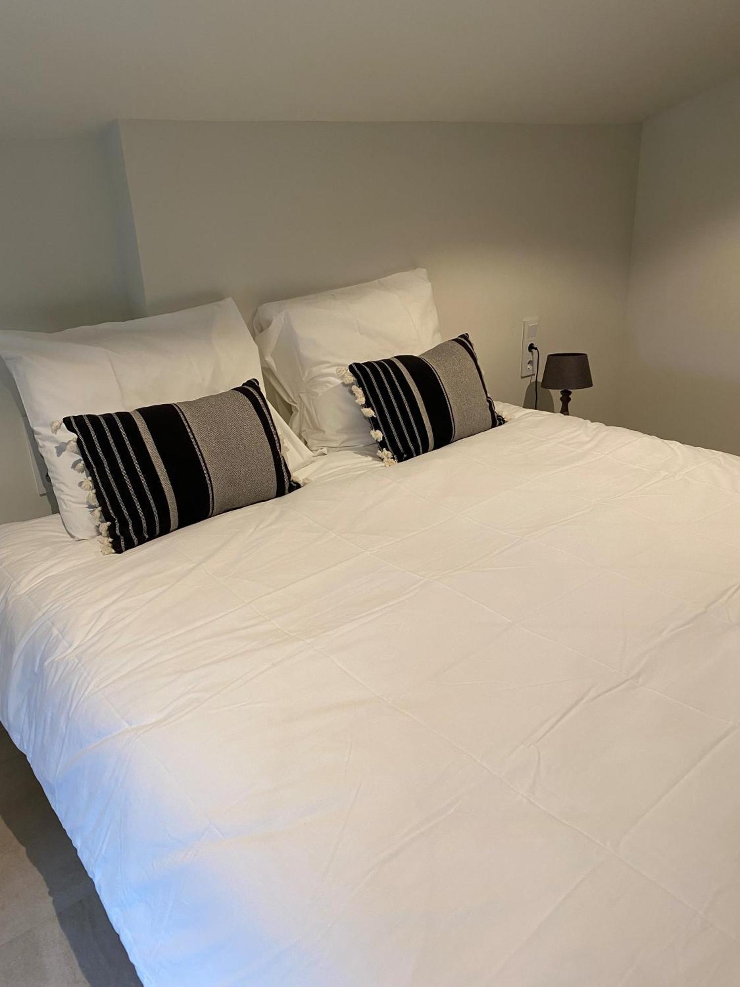 Double Room Mountain View,1637583674:JPEG