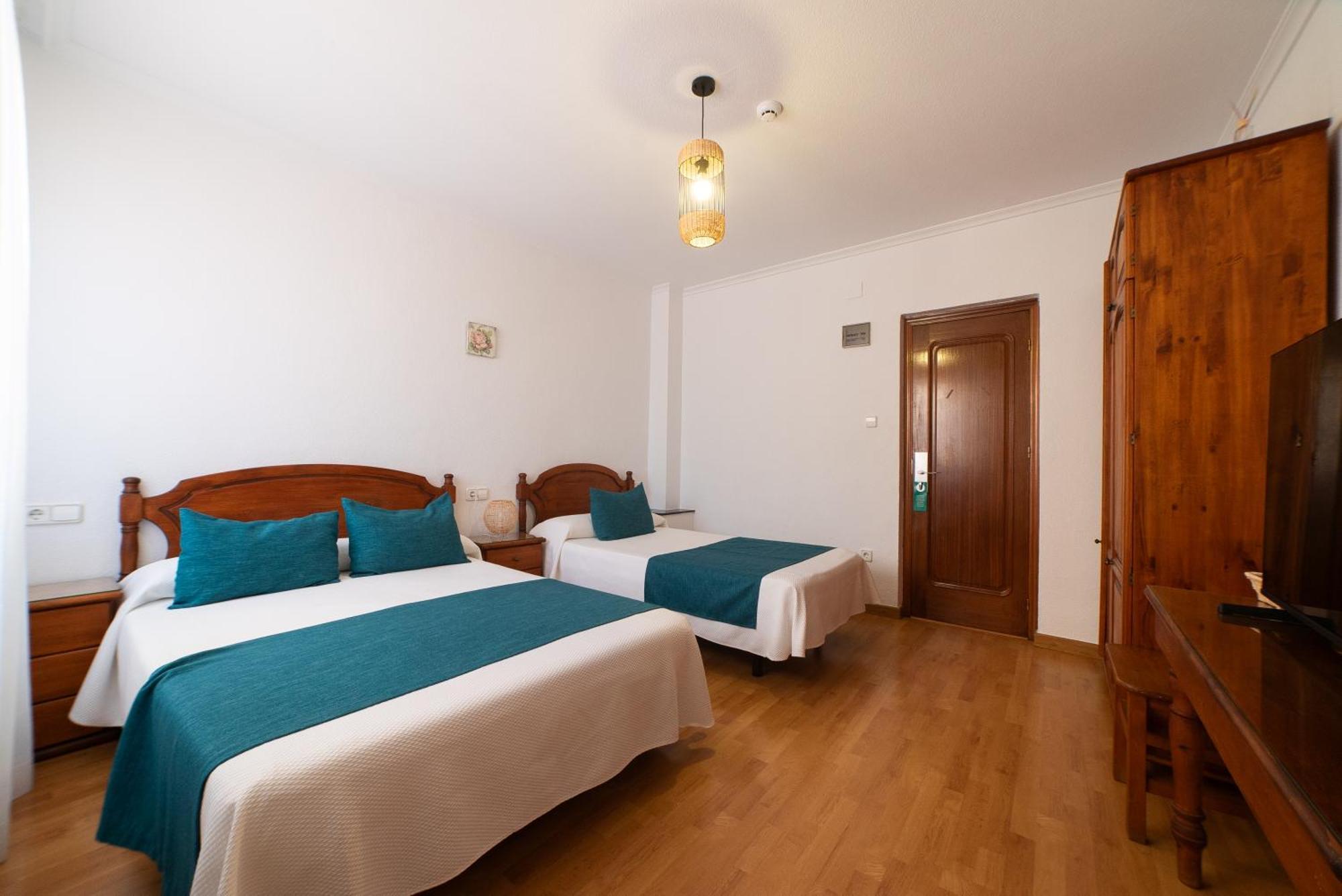 Triple Room,1641726920:JPEG