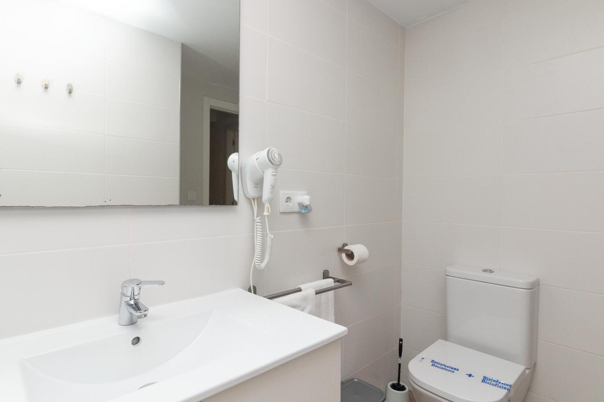 One-Bedroom Apartment,1641769145:JPEG