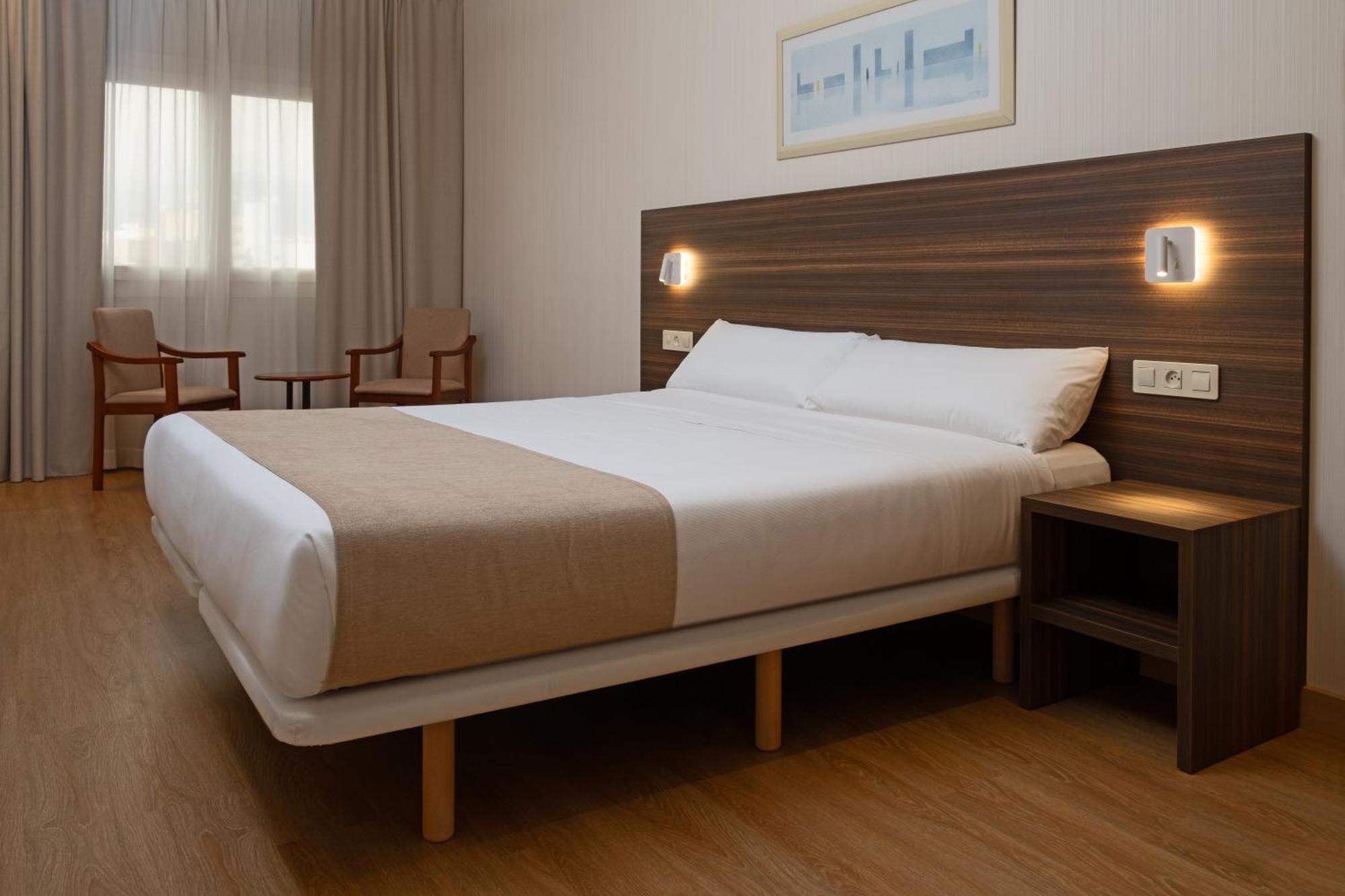 Double Room,1645666923:JPEG