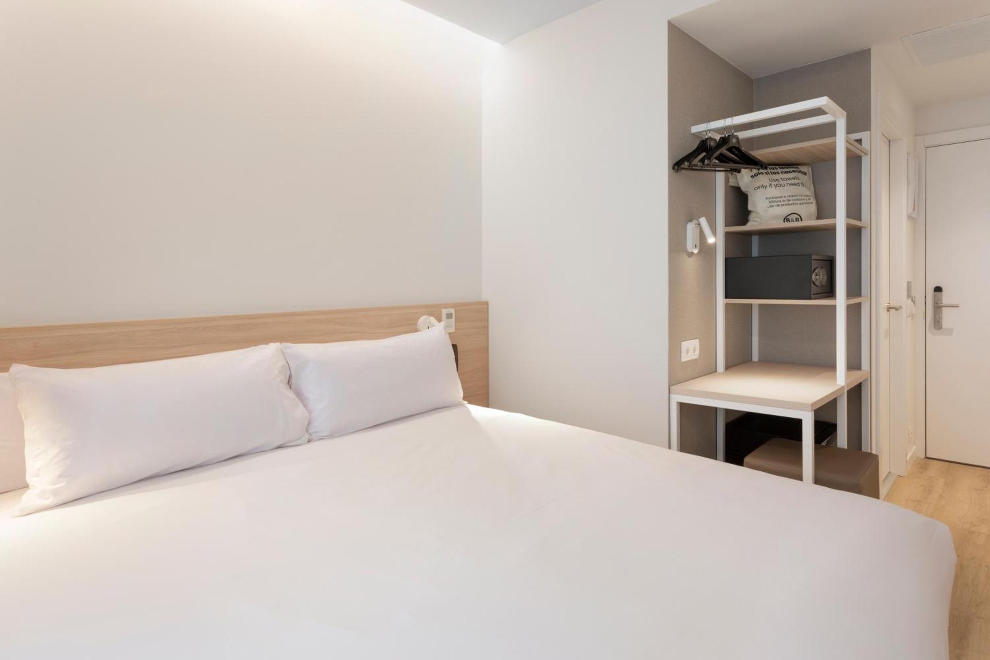 Superior Double Room,1646542381:JPEG