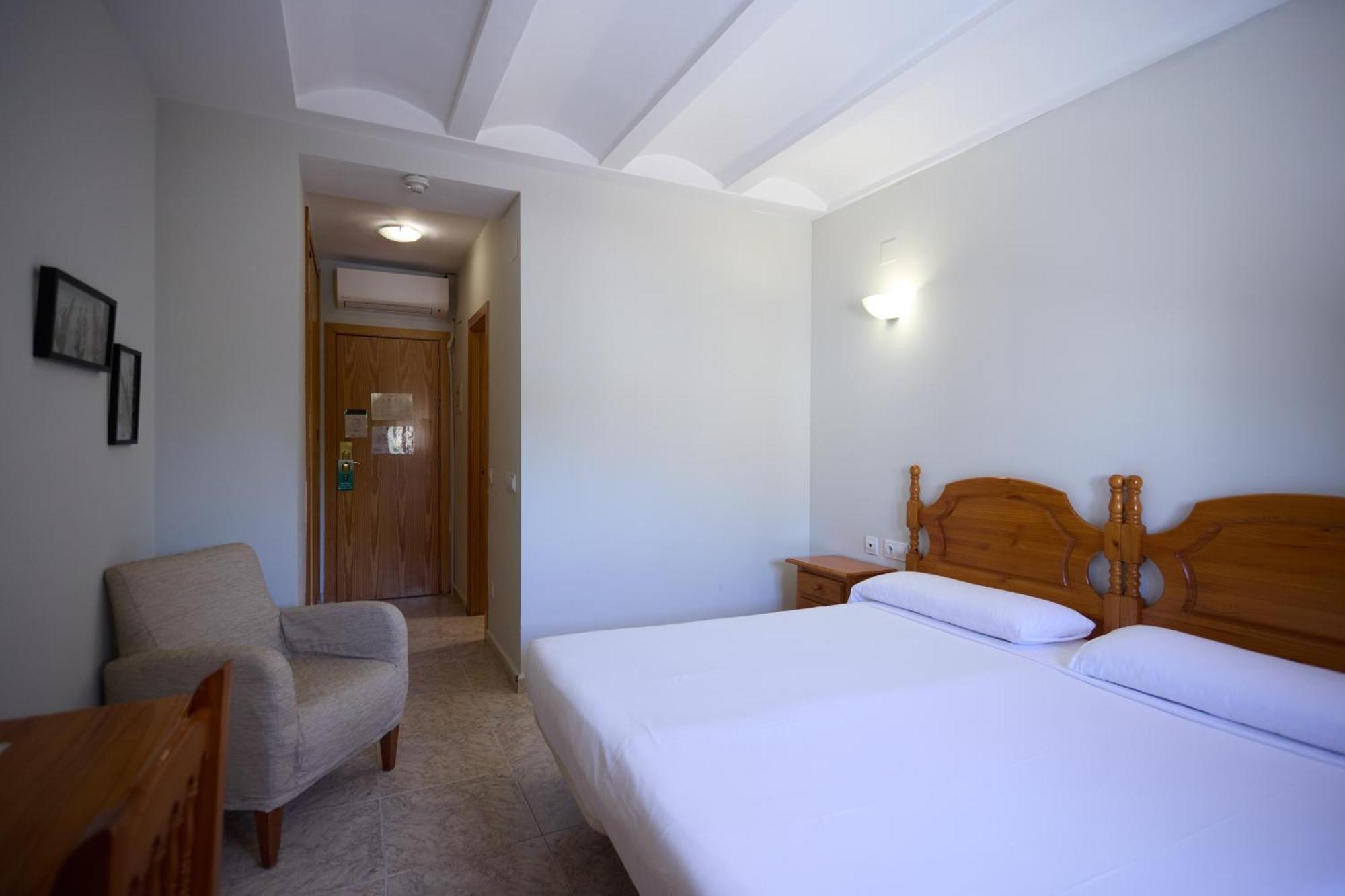 Standard Double Room,1651726763:JPEG